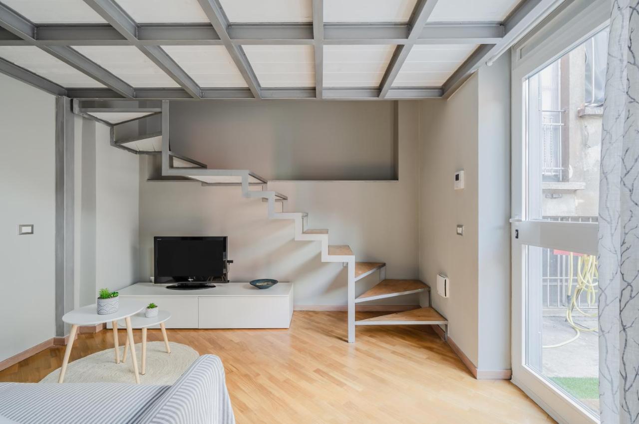 Amazing Milan Loft - 350 M Far From Dateo Station Ngoại thất bức ảnh