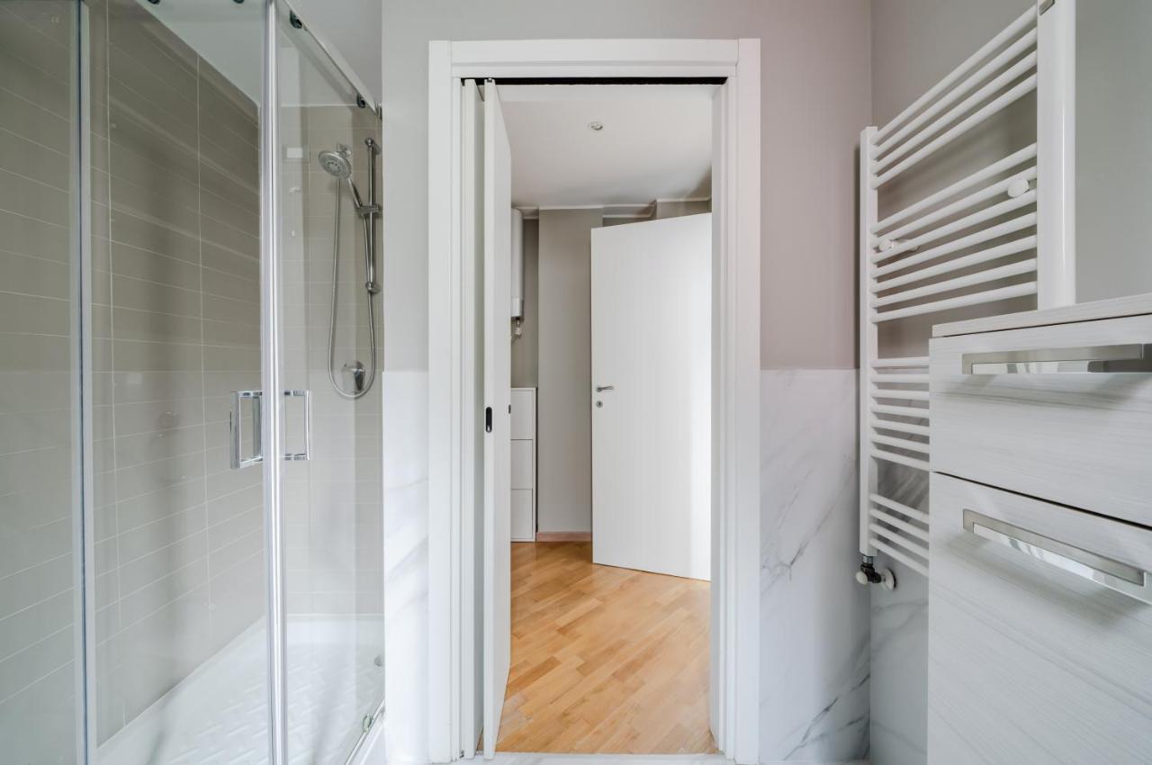 Amazing Milan Loft - 350 M Far From Dateo Station Ngoại thất bức ảnh